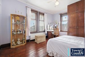 LADYSMITH AVENUE- click for photo gallery